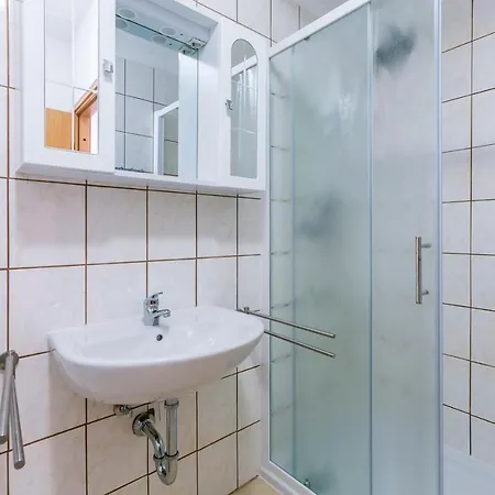 Aleksic شقة ميدولين