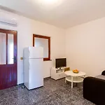 Aleksic Apartament *