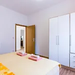 Aleksic Apartament *